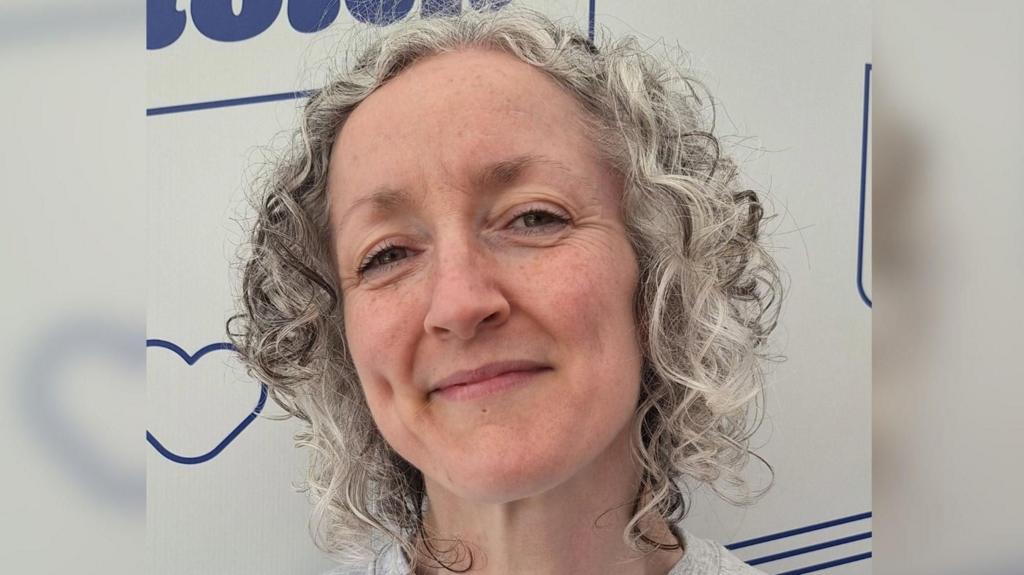 Dysgwr y Flwyddyn 2026: Cwrdd â Caroline Jones