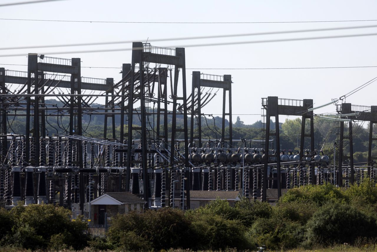 Ofgem mulls fees for data center grid connection requests