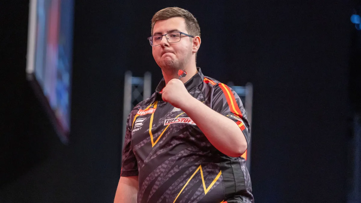 Bialecki enjoys Hildesheim repeat to claim another PDC Players Championship title