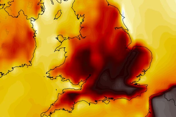 UK weather maps show new 34C heatwave within days as 15 counties hit 32C or more