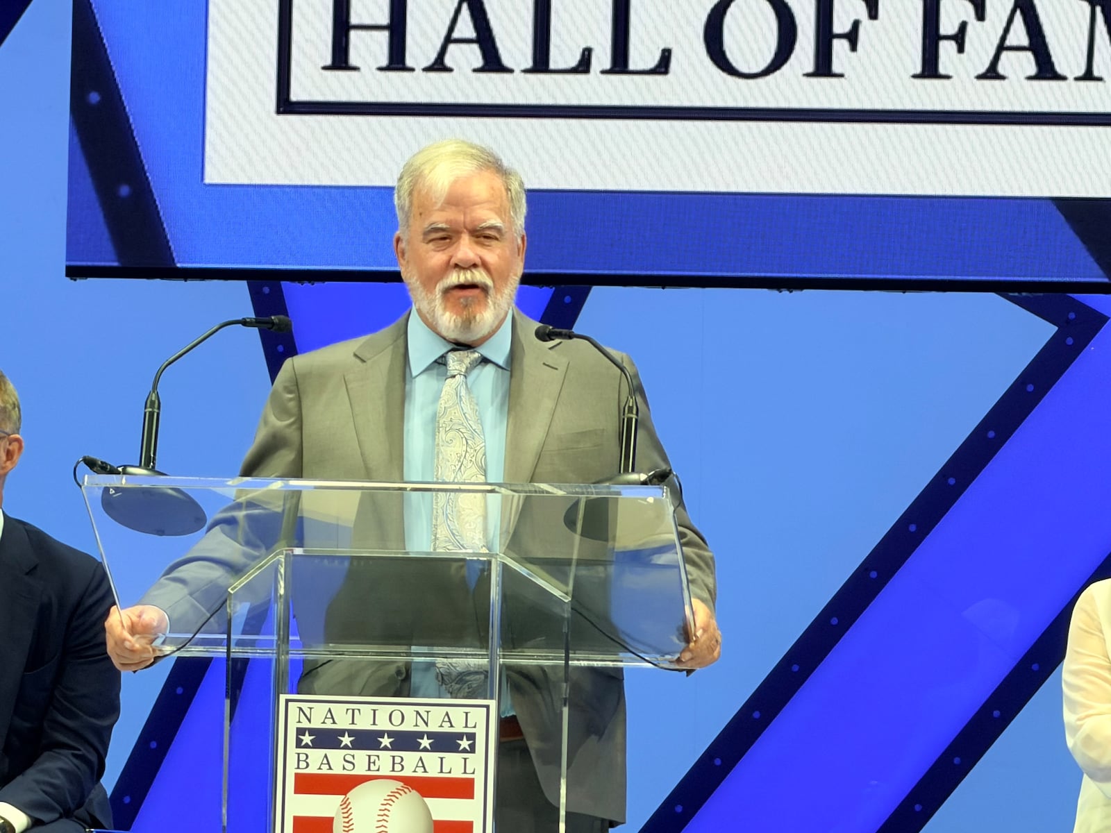 Paul Hoynes shares the surreal moment Sandy Koufax welcomed him into baseball’s Hall of Fame fraternity