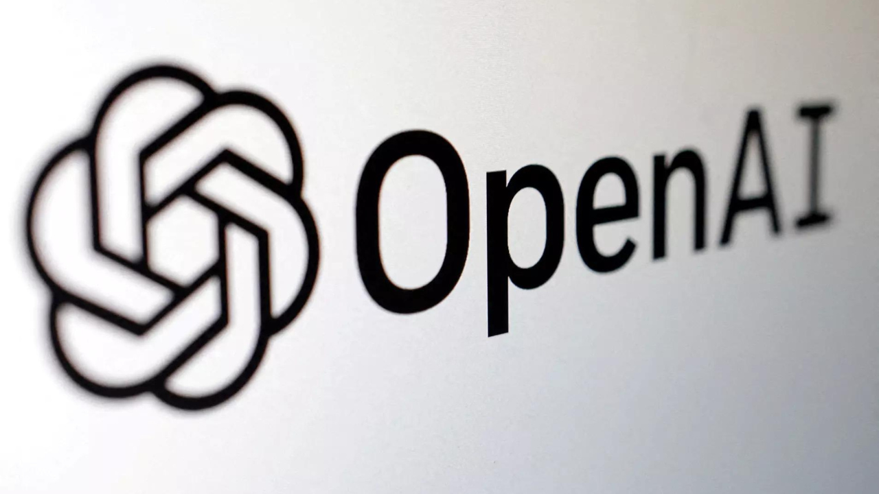 Days after resigning citing stress, Thinking Machines' Lilian Weng rejoins OpenAI