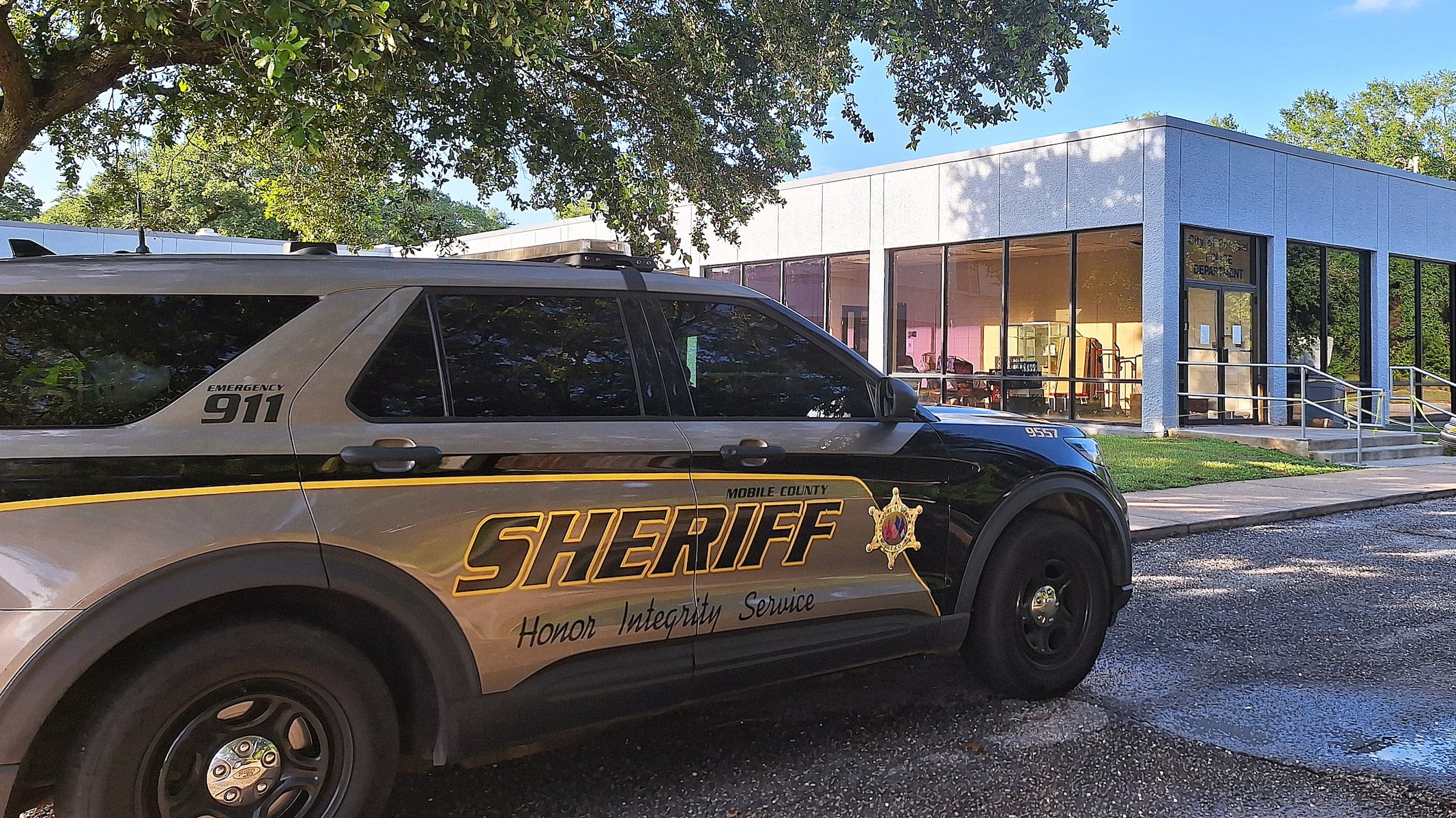 Another Prichard officer arrested, charged with double-dipping
