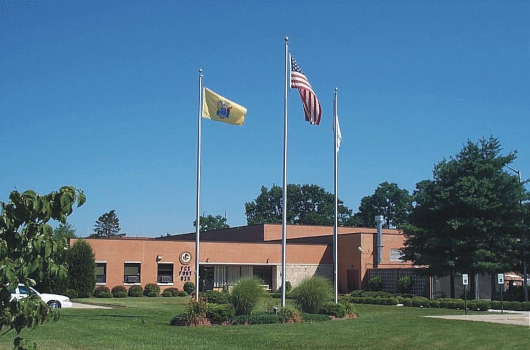 A prison employee is facing federal charges after investigators uncovered an alleged inmate relationship