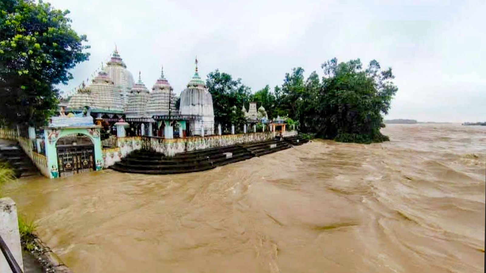 Rivers in spate, administration on ‘high alert’ as Odisha reels under floods