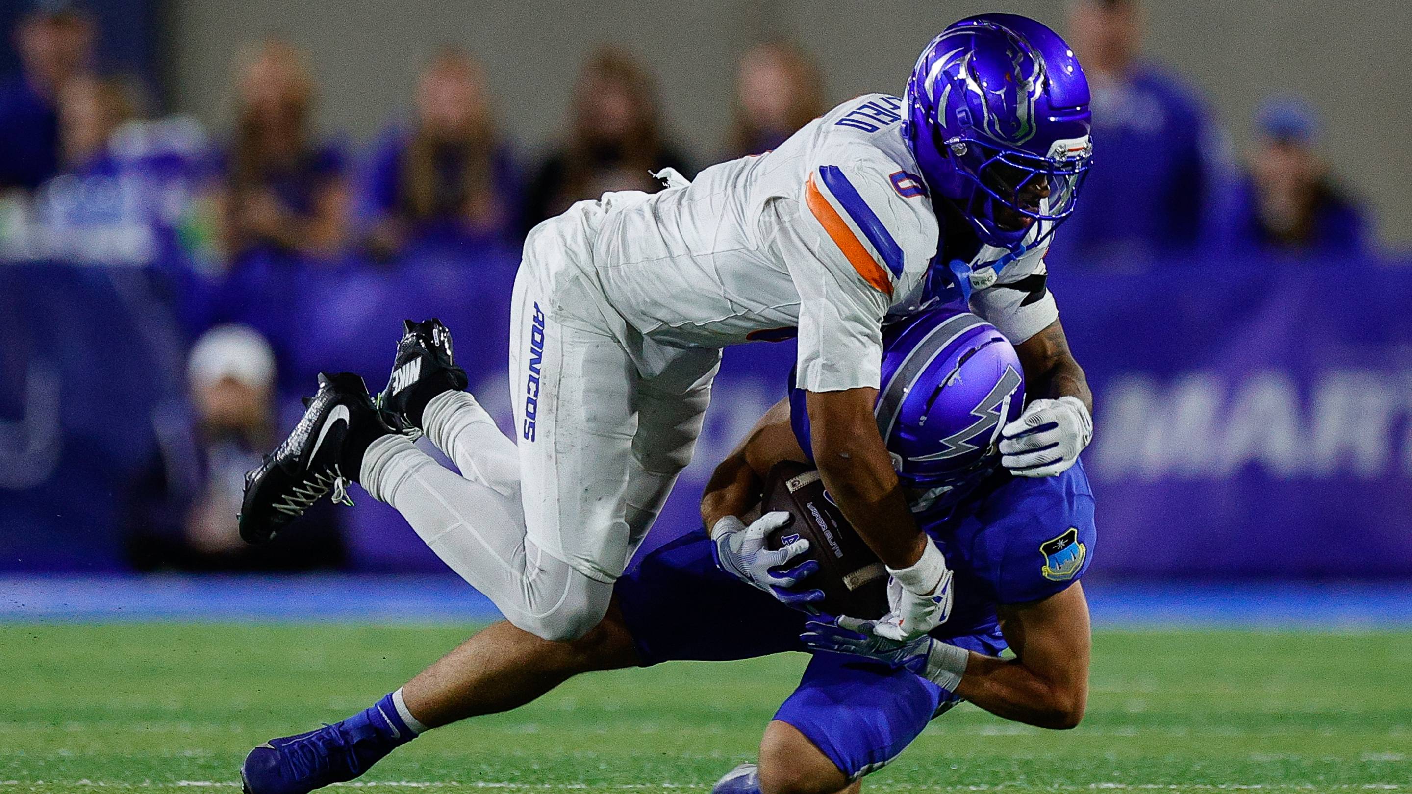American Conference hit hard by transfer portal after 2025 college football season; How did Mountain West compare?