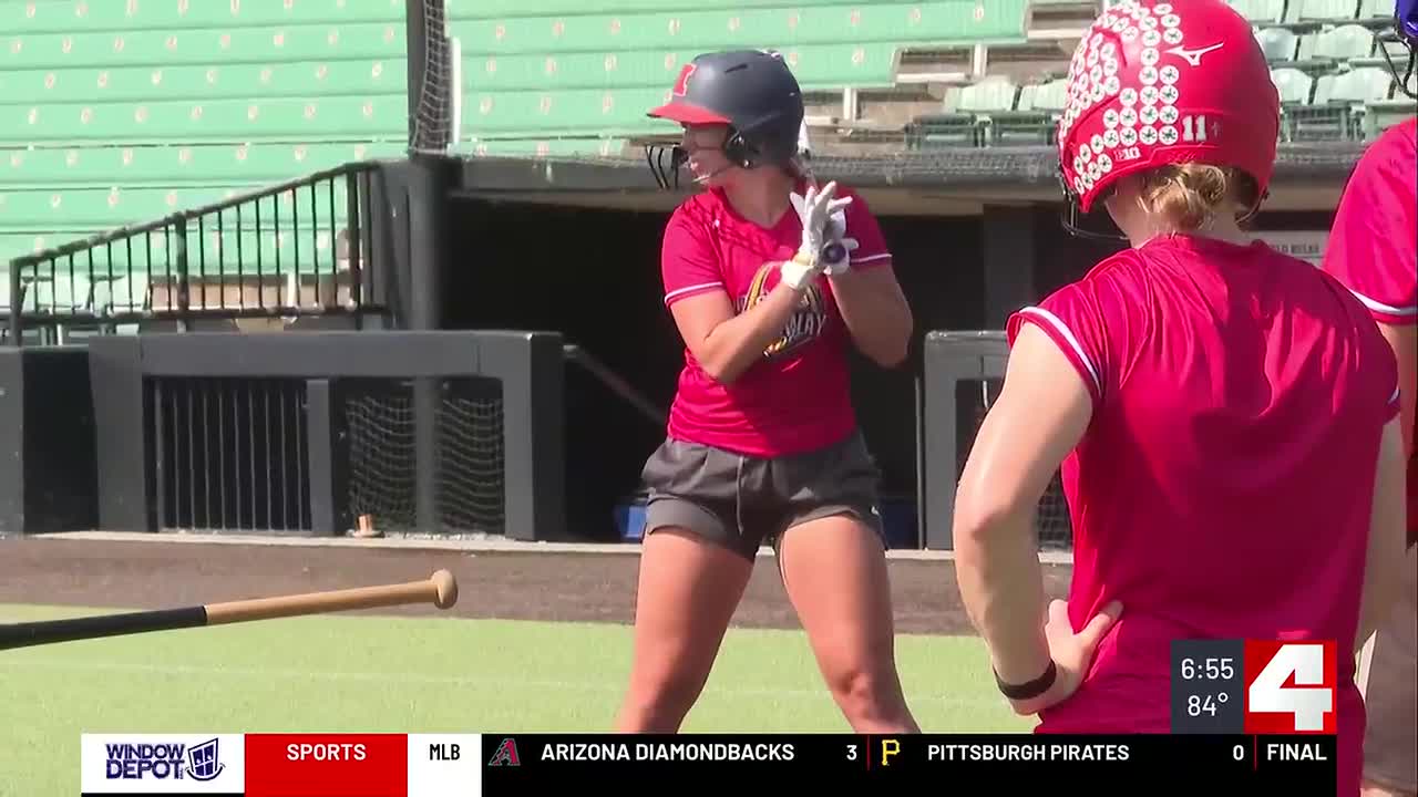 Former Cardinals bring pro softball exhibition to St. Louis, hoping to land permanent team in the future