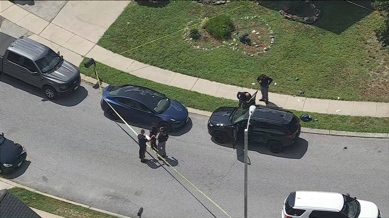 Woman charged after boyfriend fatally shot inside vehicle in South Jersey