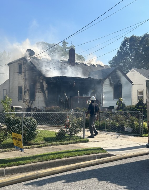 Woman rescued, hospitalized with life-threatening injuries after Norfolk house fire