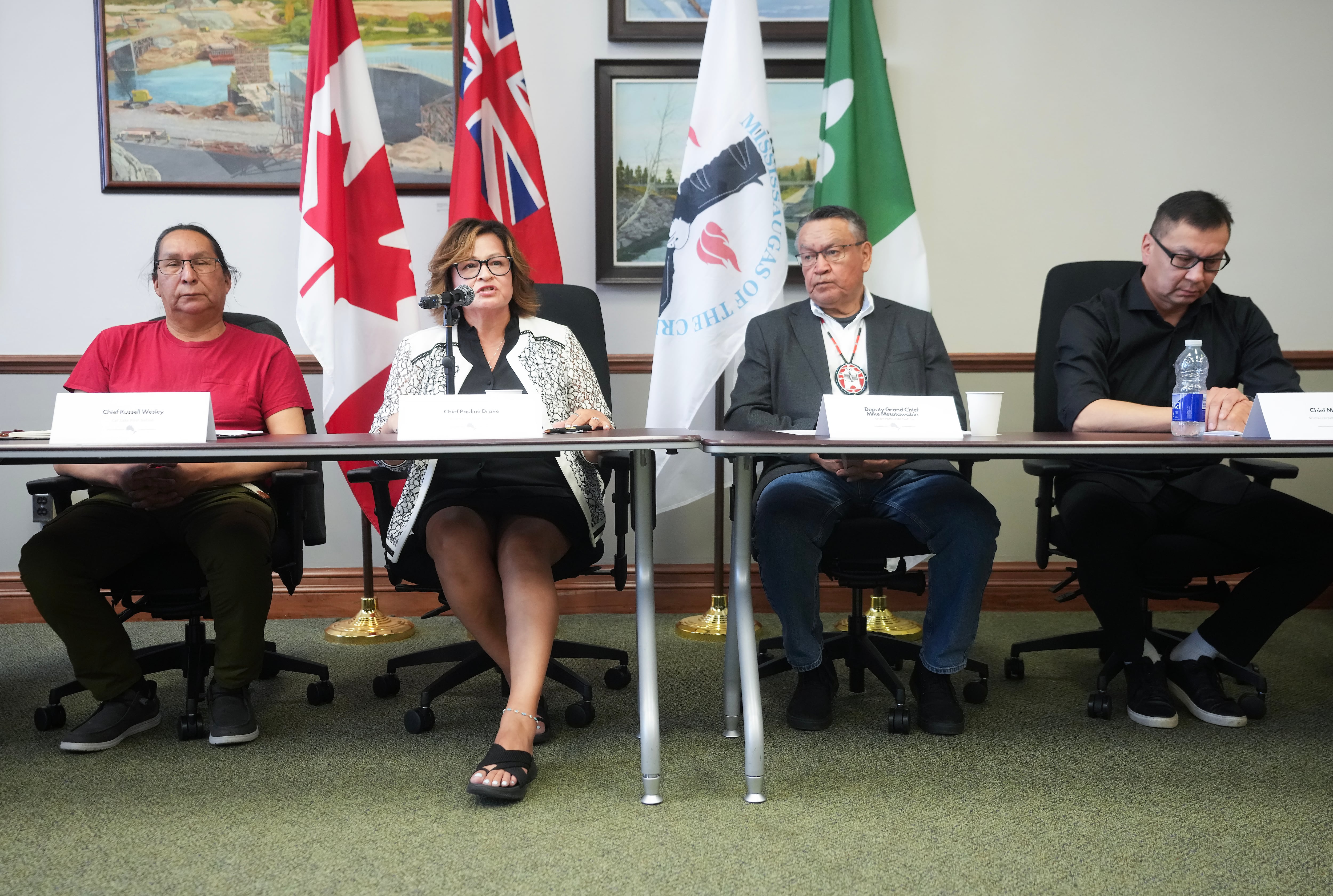 Ontario says no need for public inquiry on wildfires demanded by First Nations, opposition