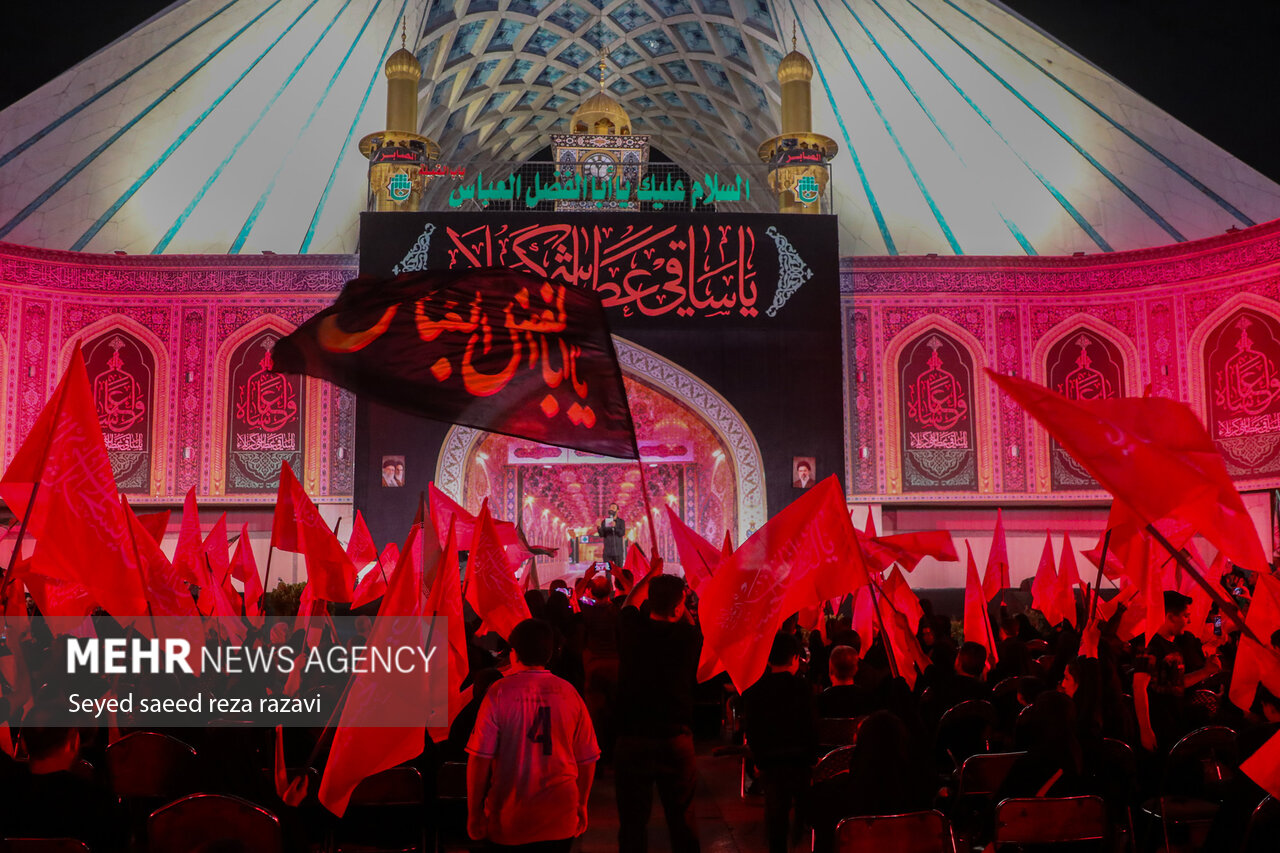 See-off ceremony of Arbaeen pilgrims at Azadi Sq. of Tehran