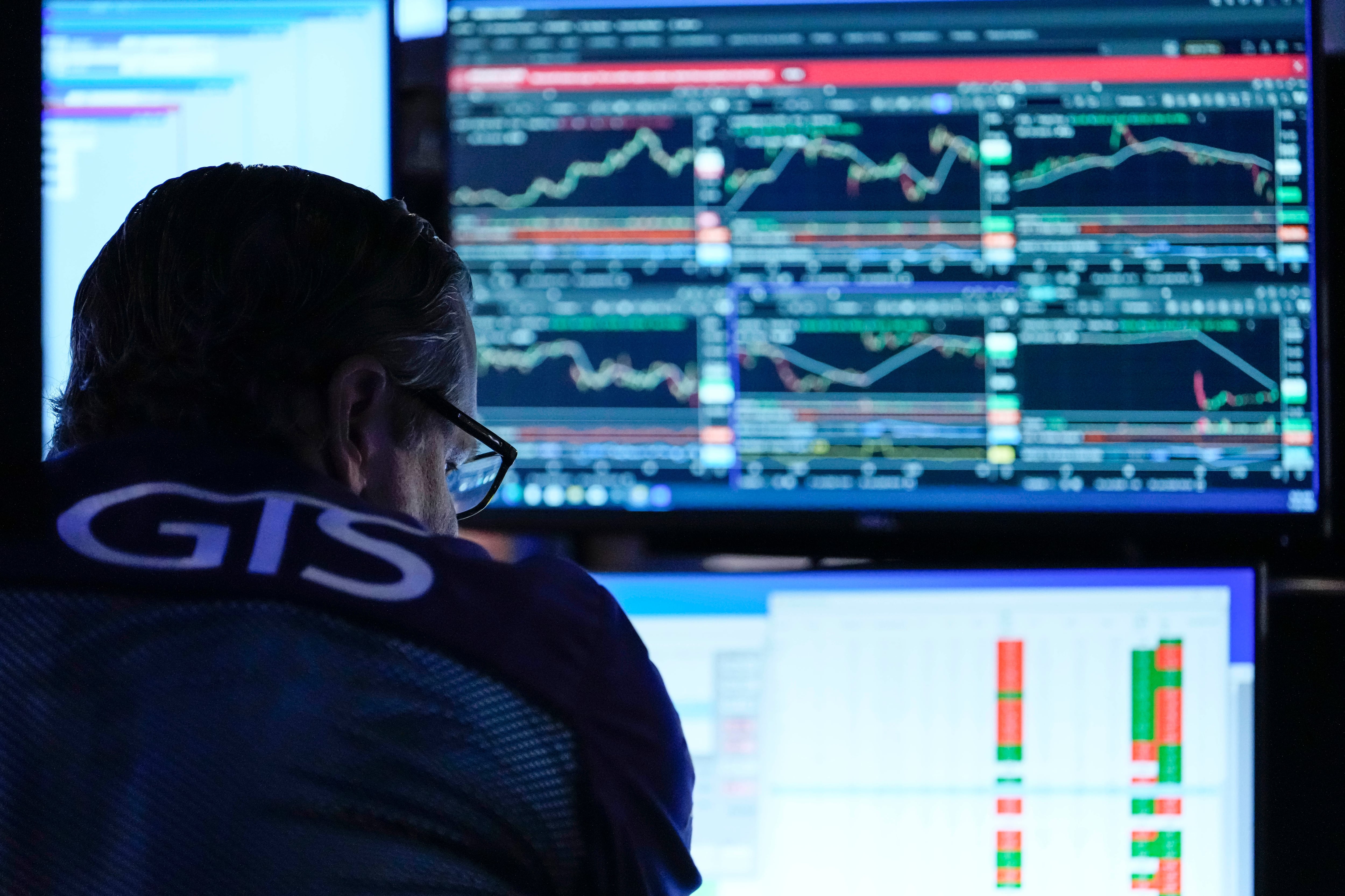 Premarket: Stocks set for weekly gain after tech earnings soothe AI fears