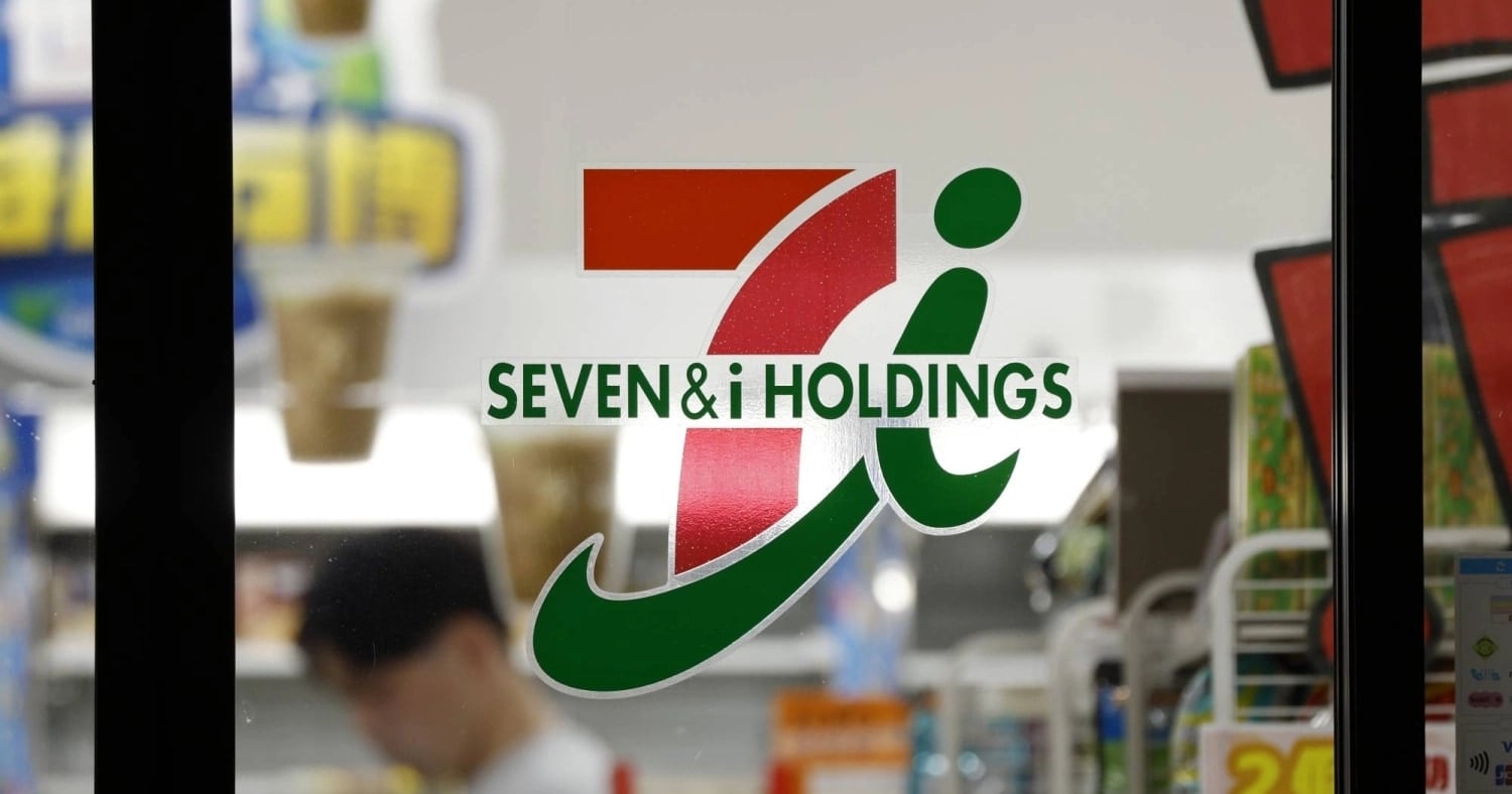 SoftBank, PayPay, and SMFG pour $1.9B into Seven & i Holdings to overhaul payments infrastructure