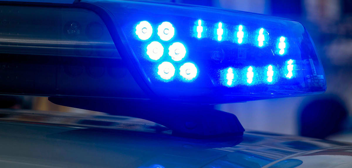 Magdeburg: Autofahrer greift Polizisten an