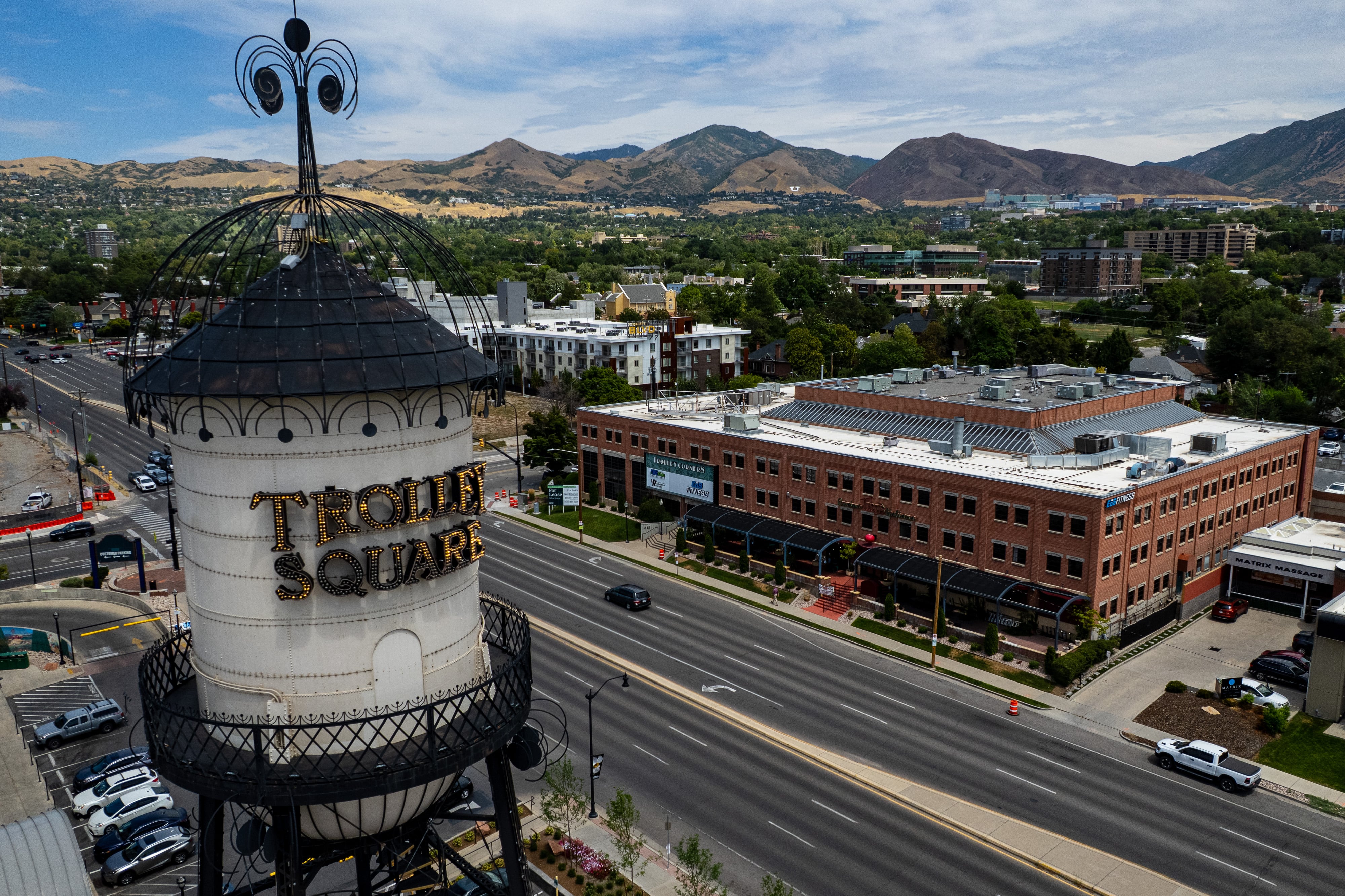 Trolley problem: Salt Lake City’s Trolley Square wants to own the ‘Trolley’ name — and is suing its longtime neighbor