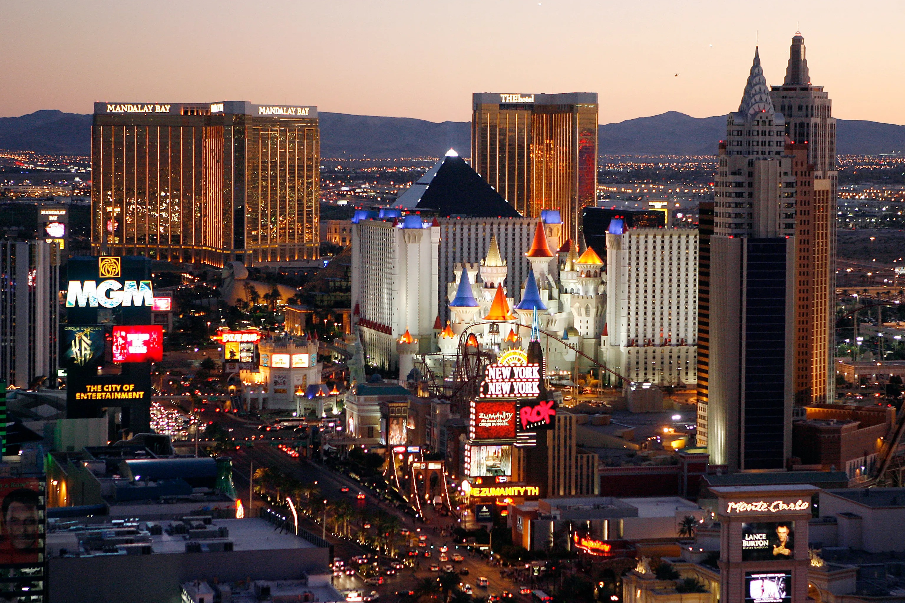 Fire rips through luxury hotel room on Las Vegas Strip