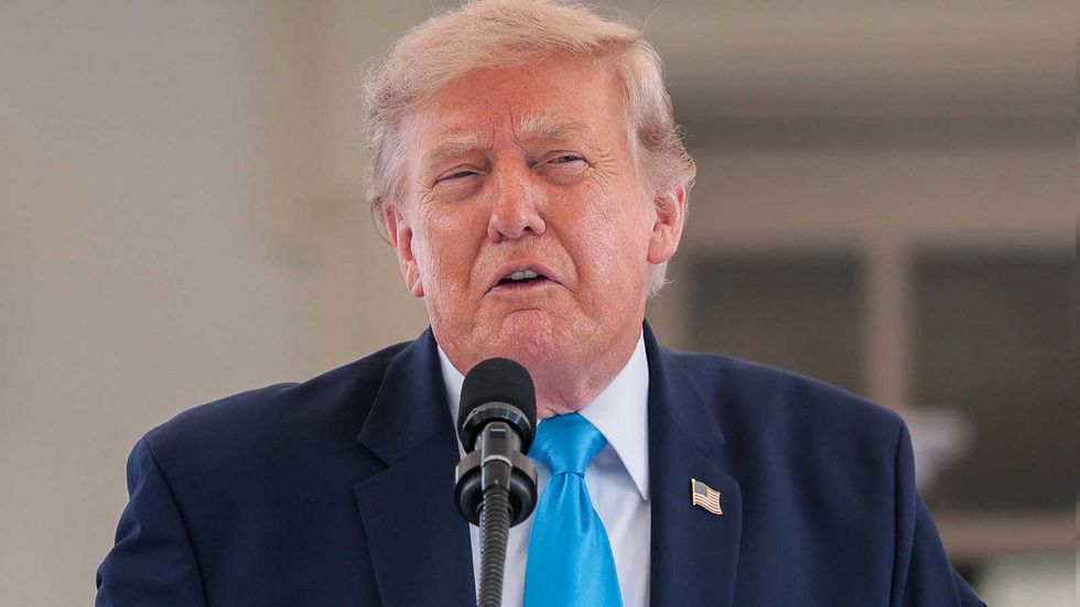 Trump 'starting from scratch' to rebuild trust he broke himself: officials