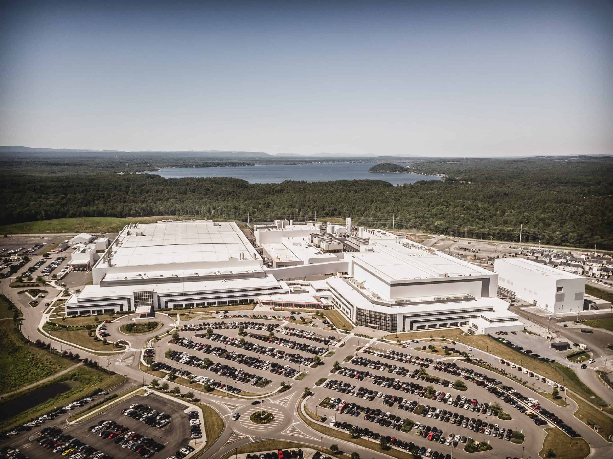UAE-backed GlobalFoundries wins $300 million US award to develop faster chips