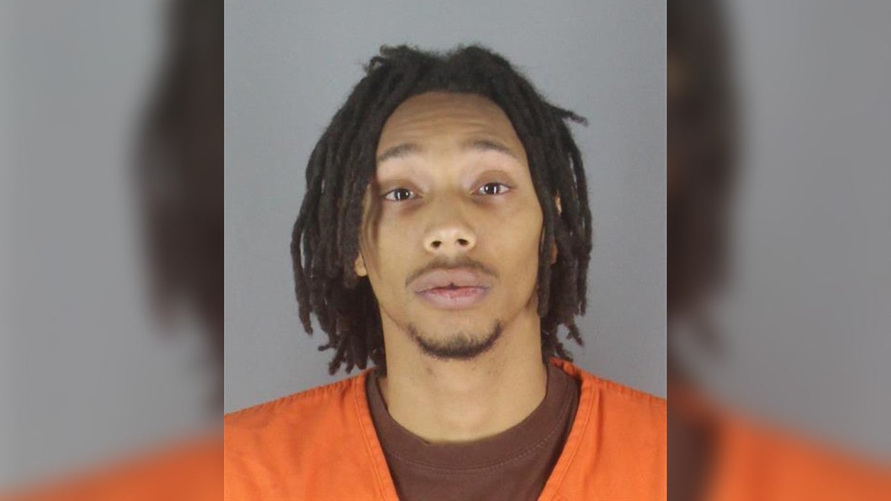 Getaway driver in deadly Minneapolis gas station shooting pleads guilty