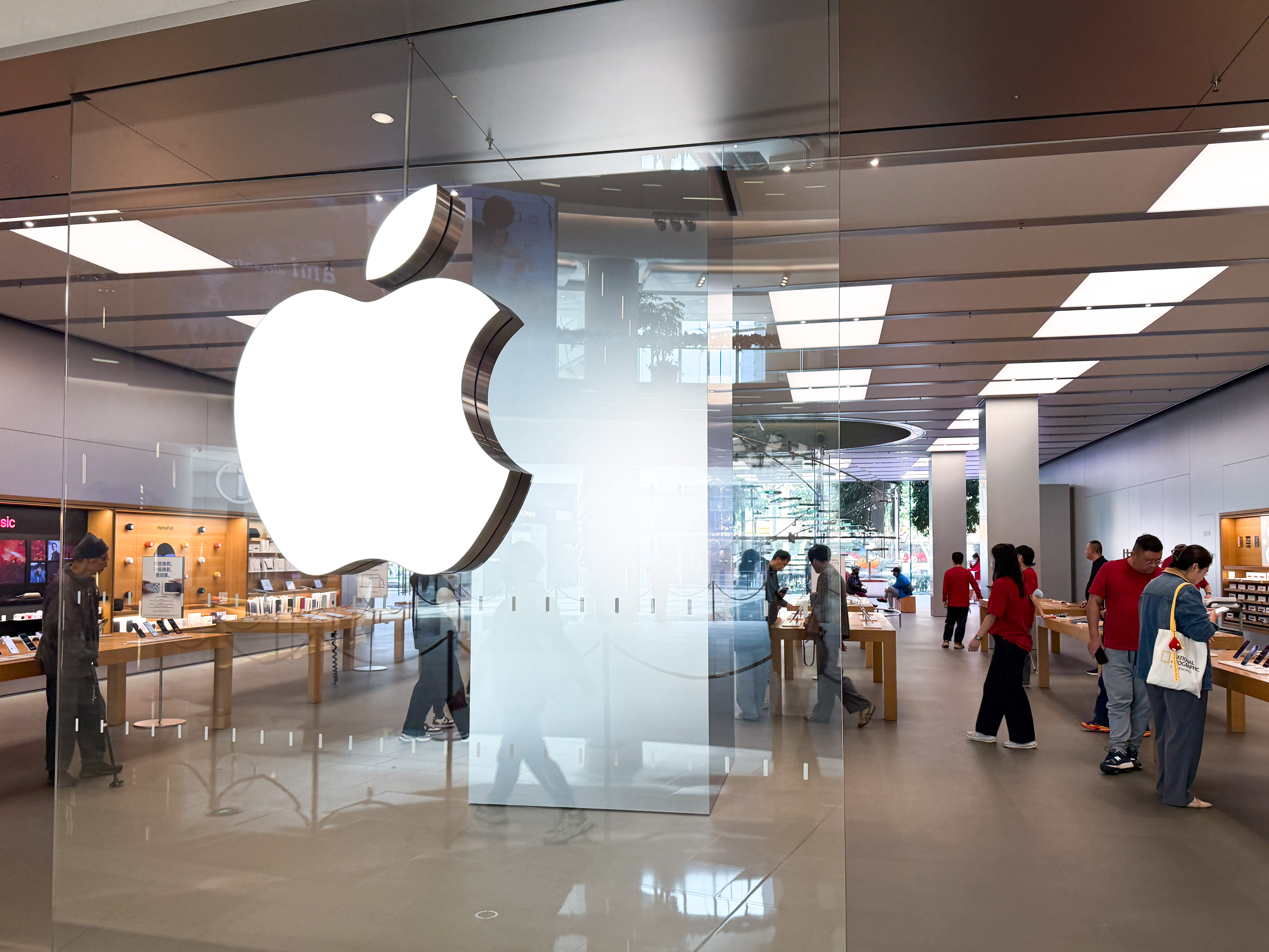 Apple's iPhone leasing program: How it works, what to consider