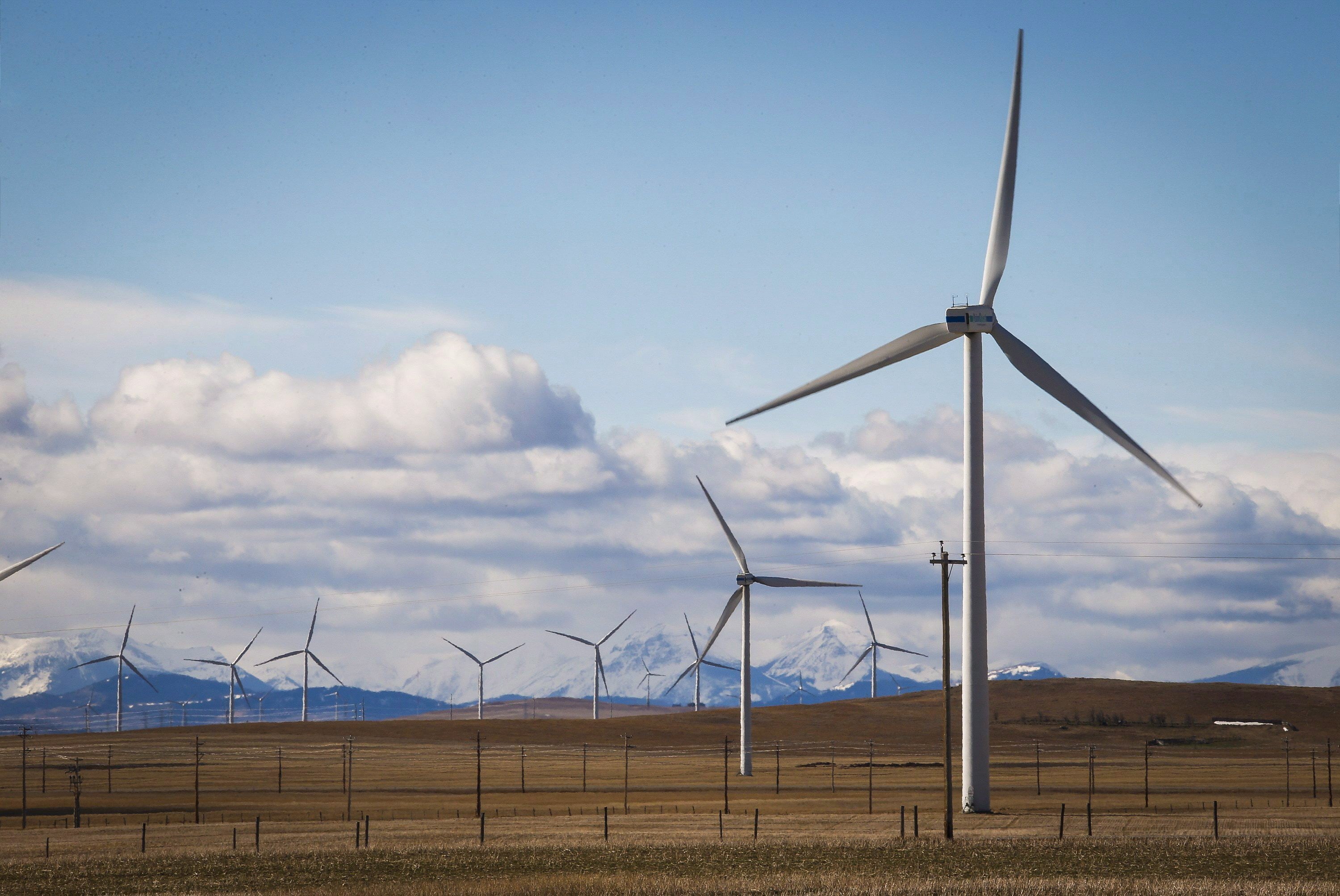 TransAlta reports second-quarter profit, revenue up from a year ago