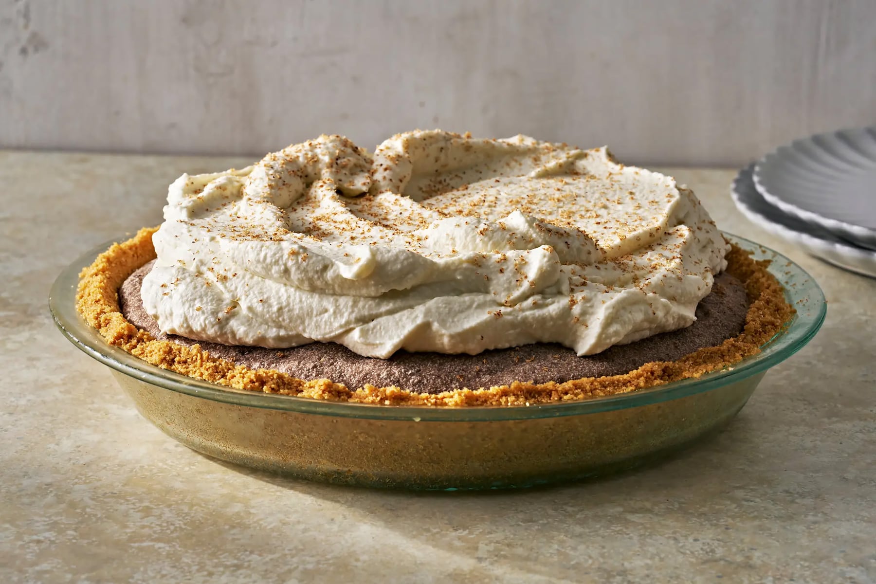 Frejon and mango cream pie