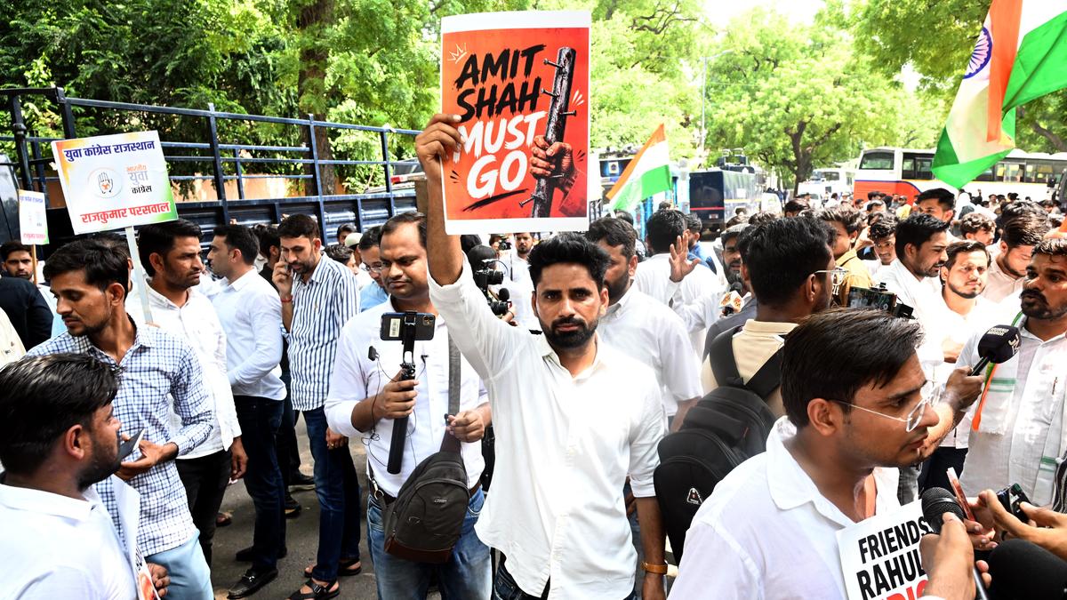 Congress flags contesting claims made by police, counsel on stone-laden truck