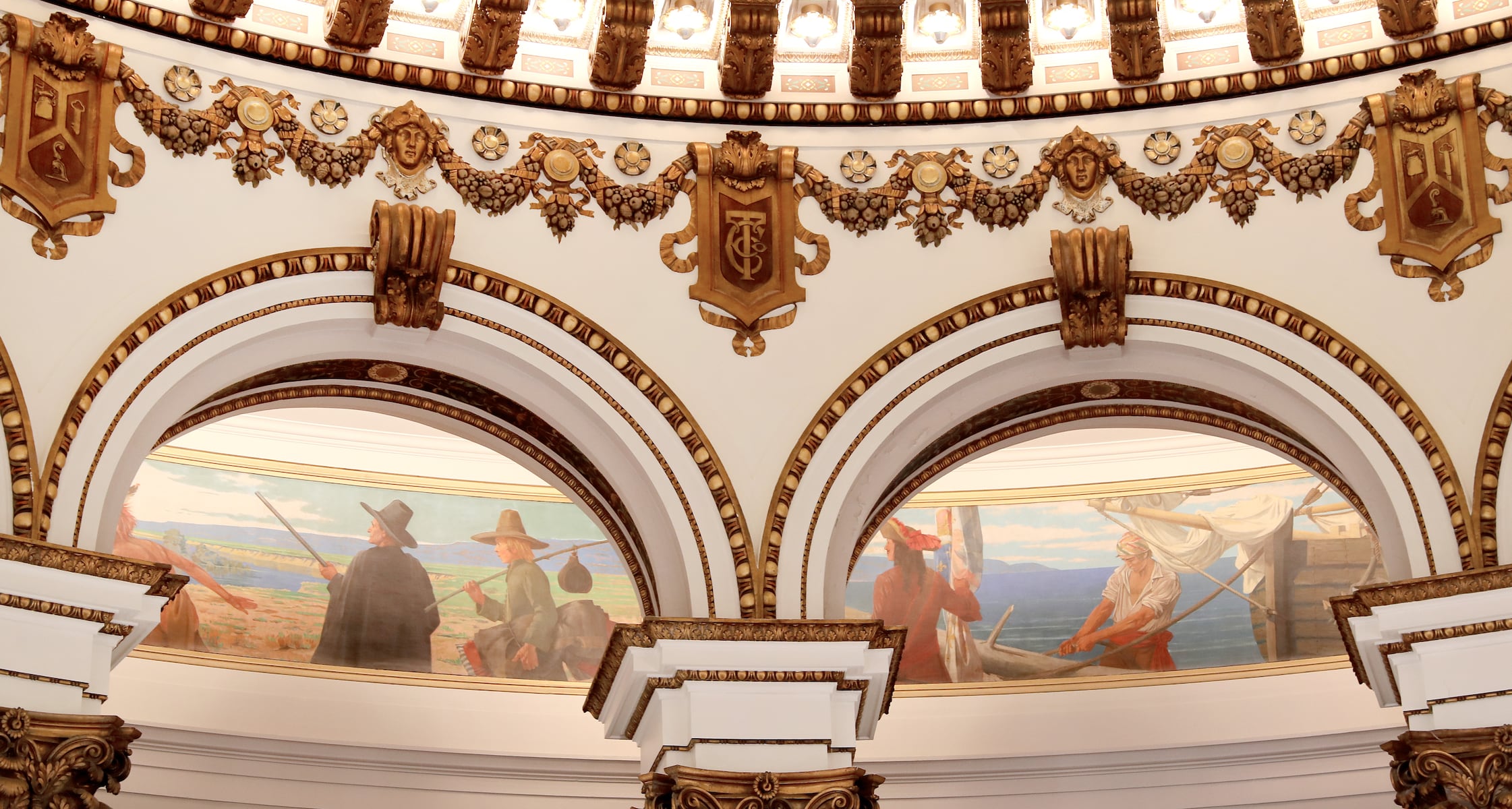 Farewell Heinen’s: Downtown location closes after 11 years
