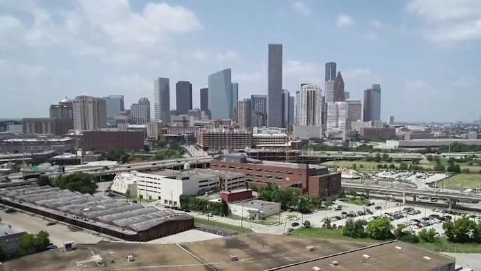 Judge strikes down Houston minority contracting rule, leaving business owners uncertain