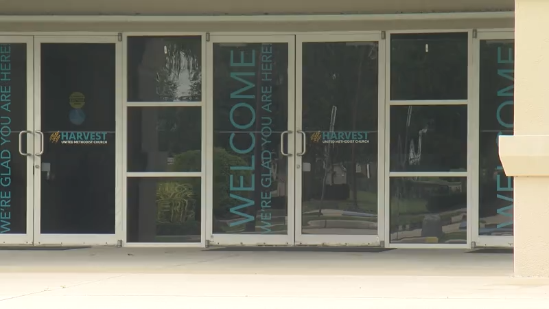 Lakewood Ranch man seeks answers about stolen church donation check