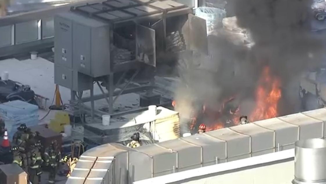 Houston Fire Department responds to fire at Houston Methodist Hospital in medical center