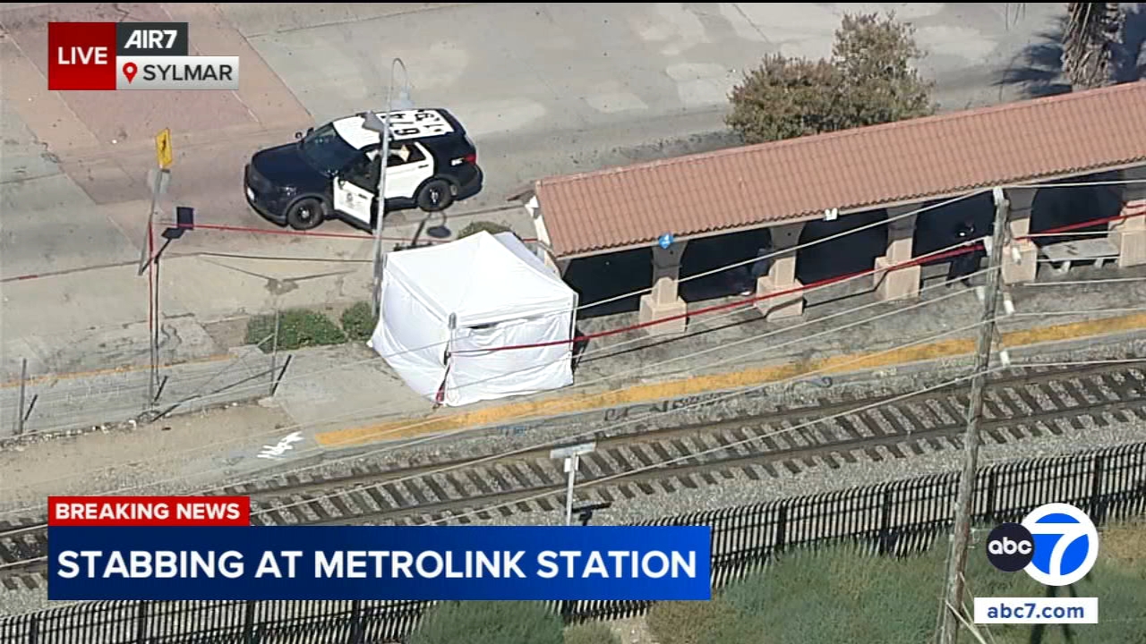 1 dead after stabbing at Metrolink station in Sylmar