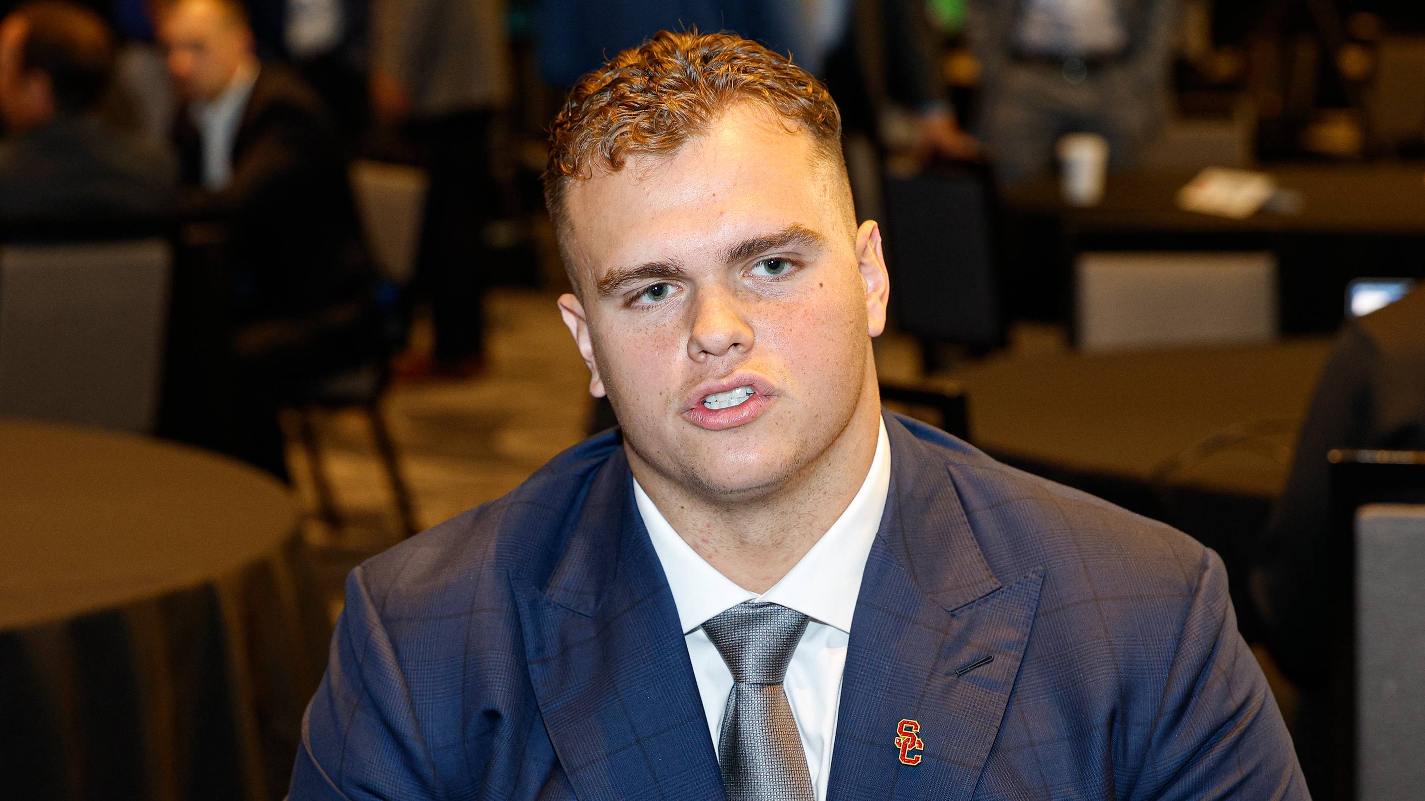 Alex VanSumeren Pulls Back the Curtain on USC Transfer