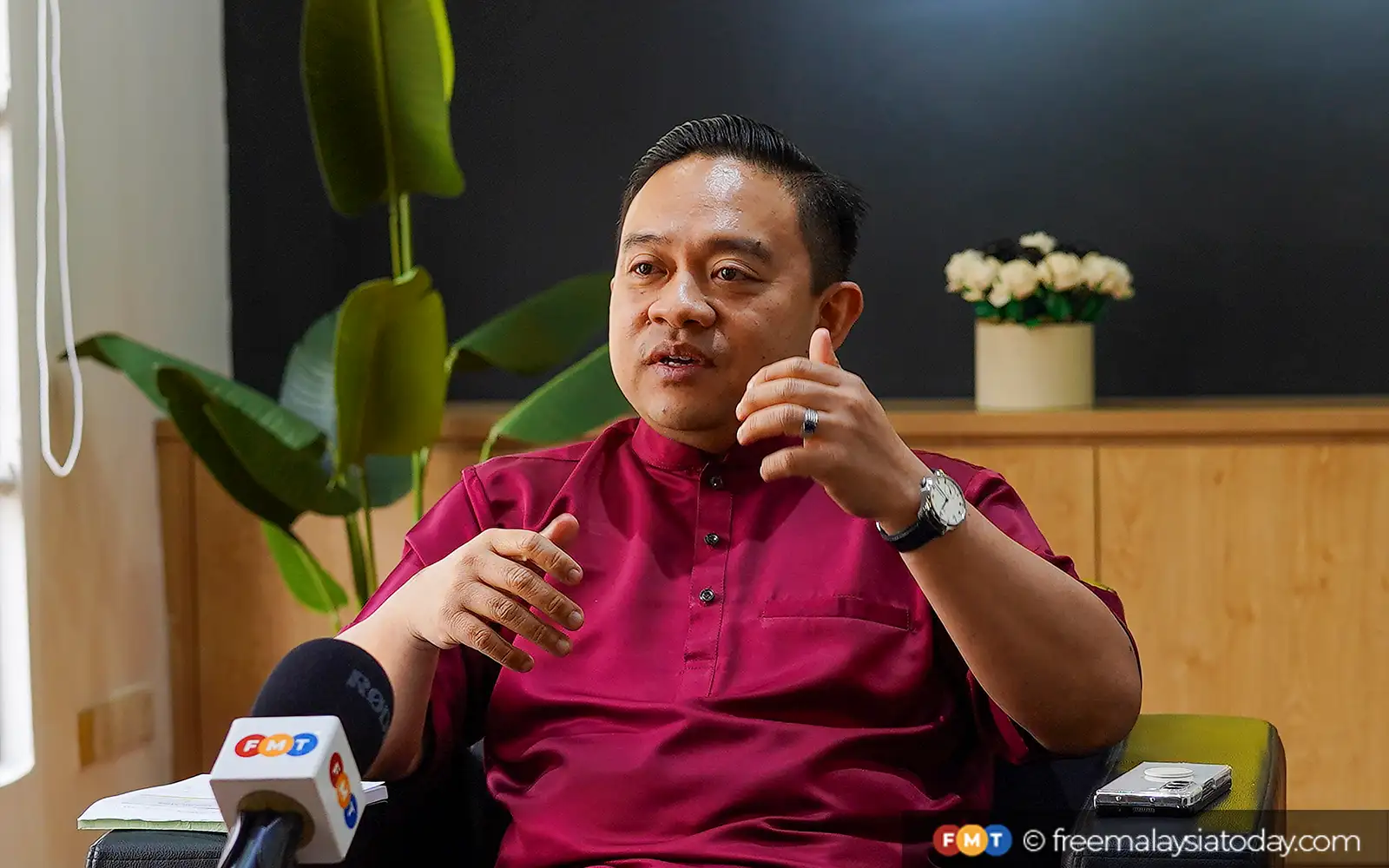 Abandon Bersatu’s sinking ship and join Wawasan, says Wan Saiful