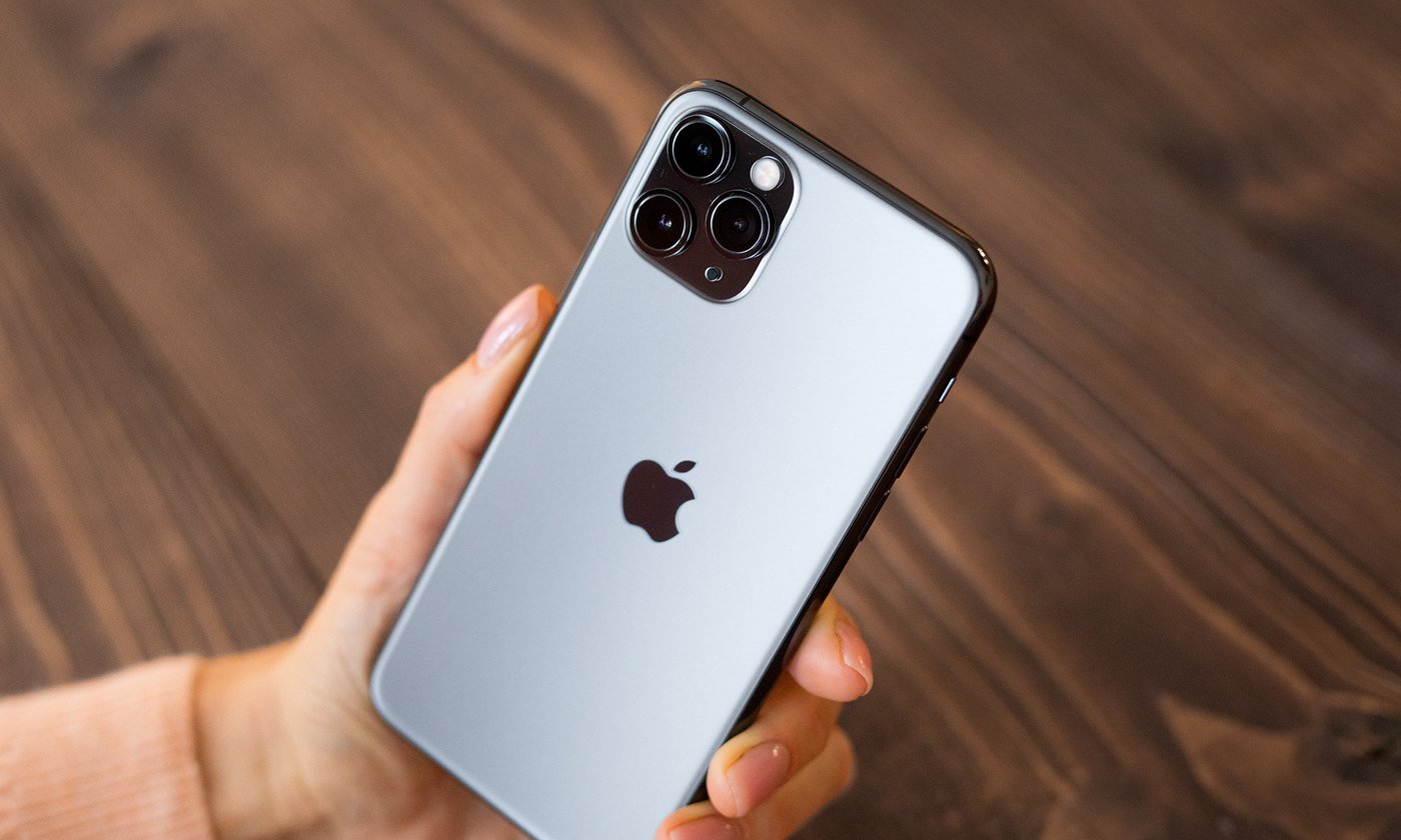 Apple Gets Kicked Out of the $5 Trillion Club After Reporting Earnings. Are Fears Over Surging Memory Costs Overblown?