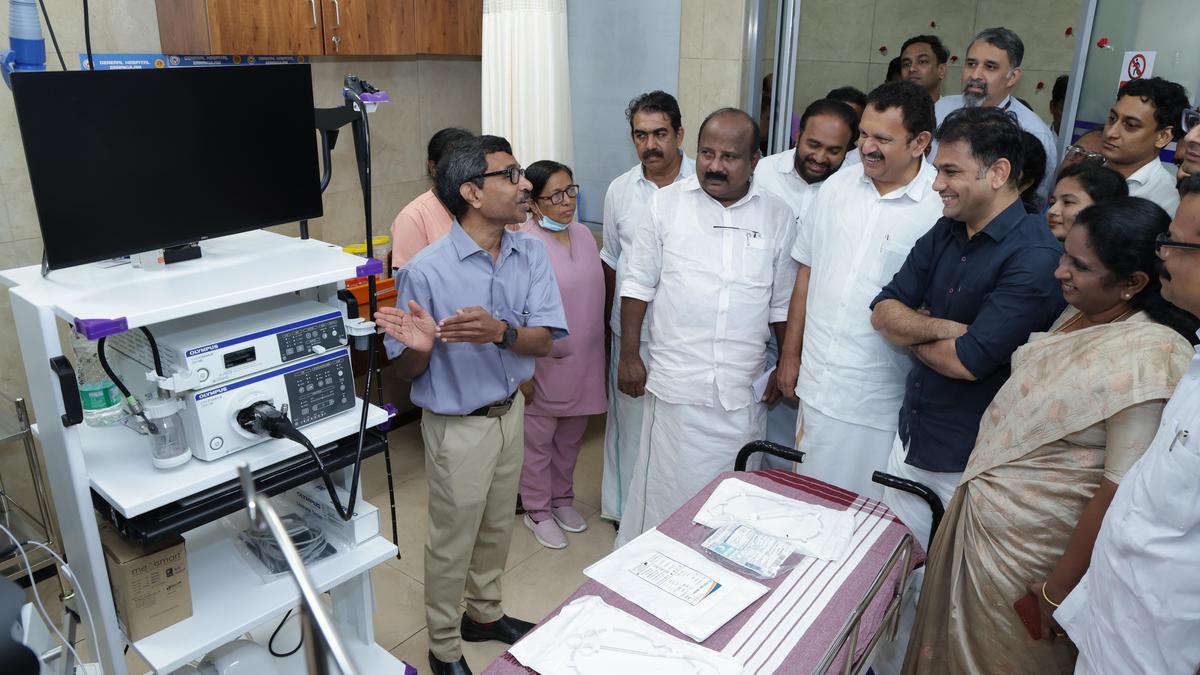 Health Minister inaugurates development projects at Ernakulam General Hospital