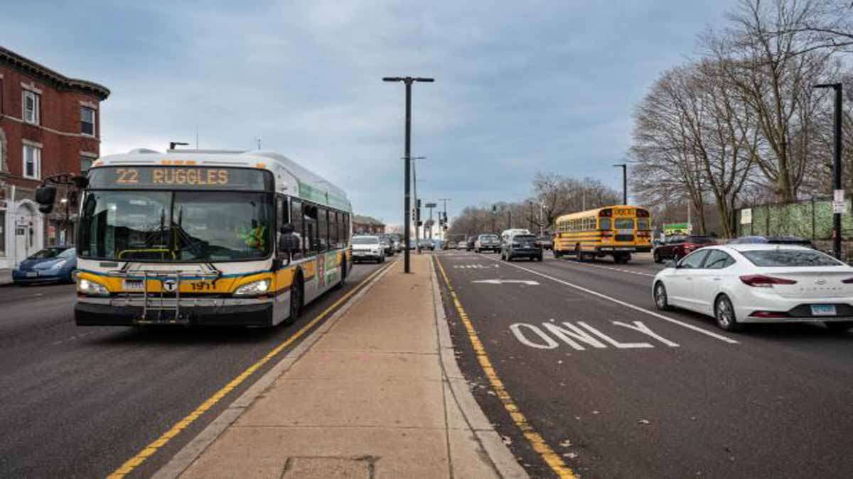 Mayor Wu, MBTA General Manager announce community meetings for Blue Hill Avenue project