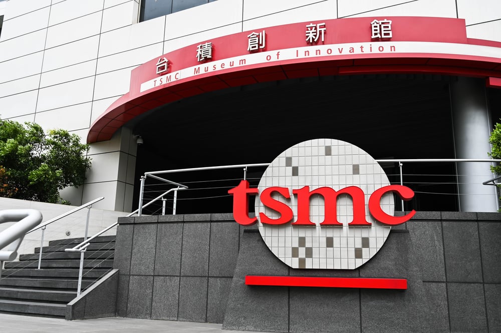 TSMC Is Reportedly Developing Advanced Chip Packaging Tech to Challenge Intel's Dominance