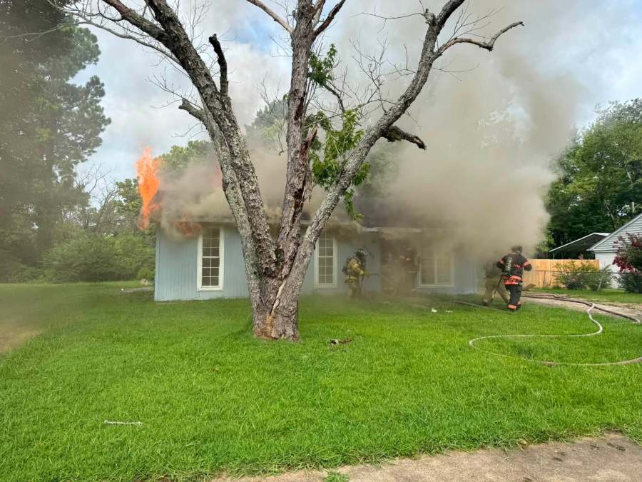 No injuries after Shelby County house fire, gas leak