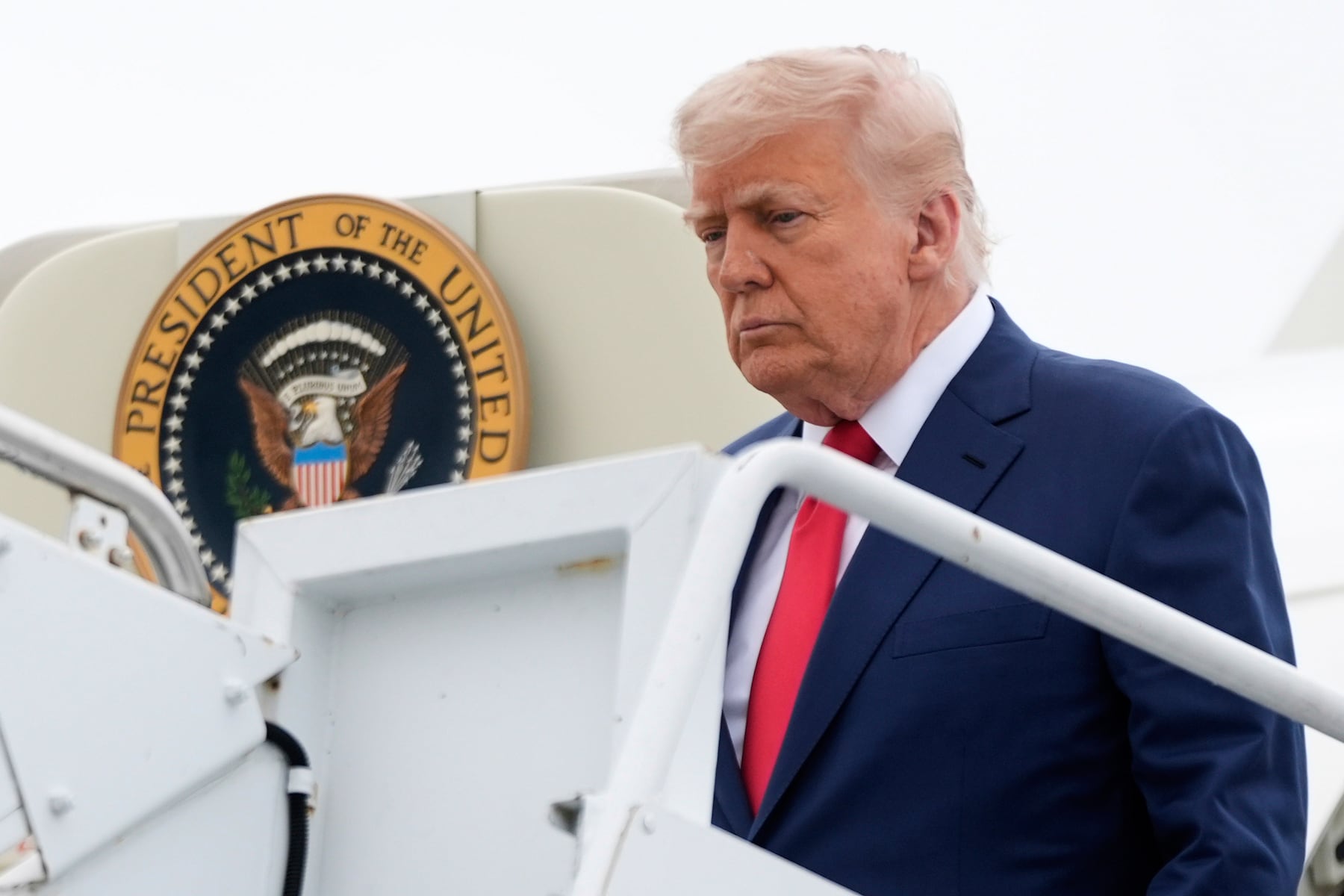 Pollster delivers bad news for Trump’s approval rating