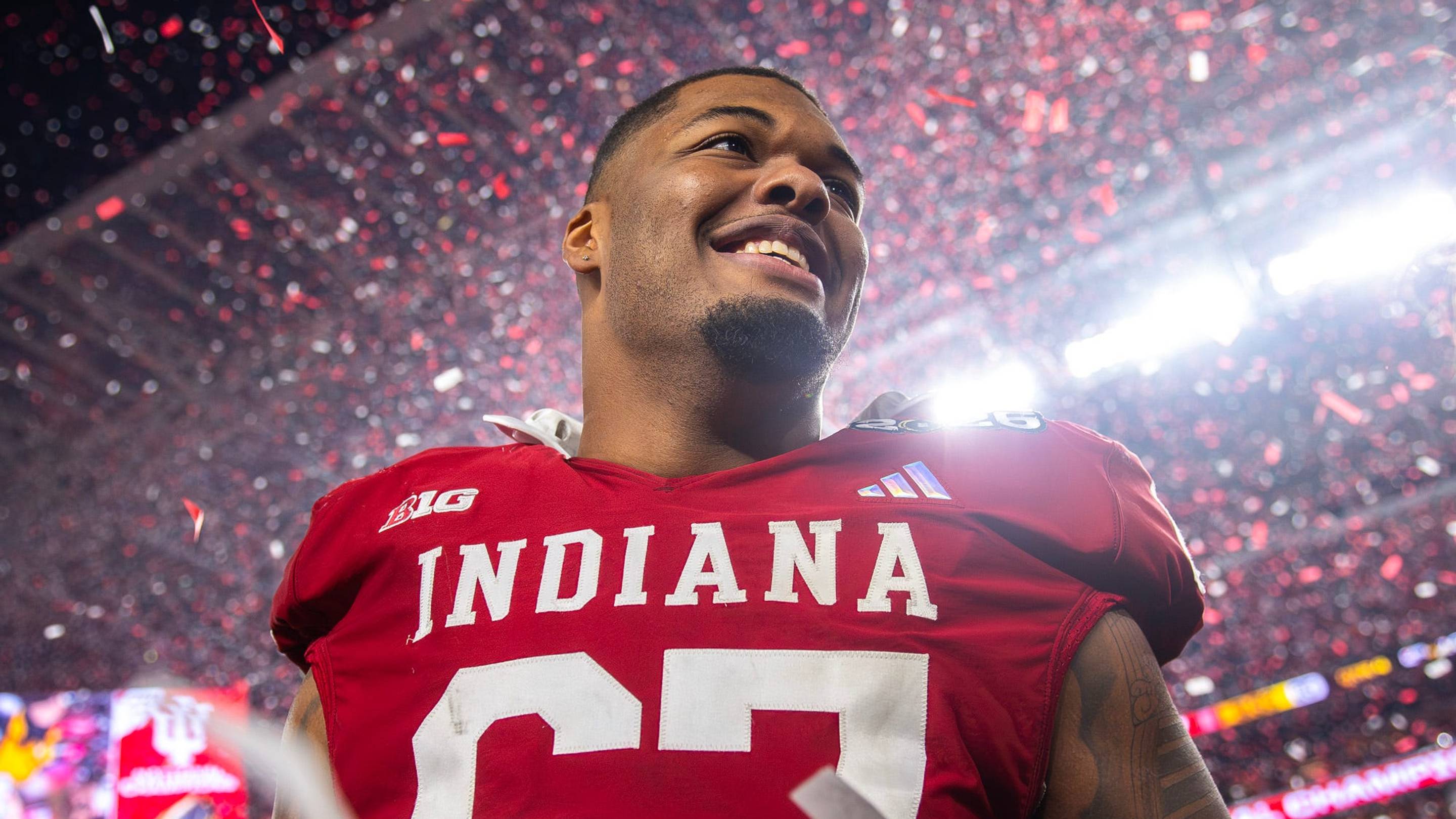 Are the Chiefs Shaking Up Their Offensive Line? Where Kahlil Benson, Jaylon Moore, Esa Pole Stand
