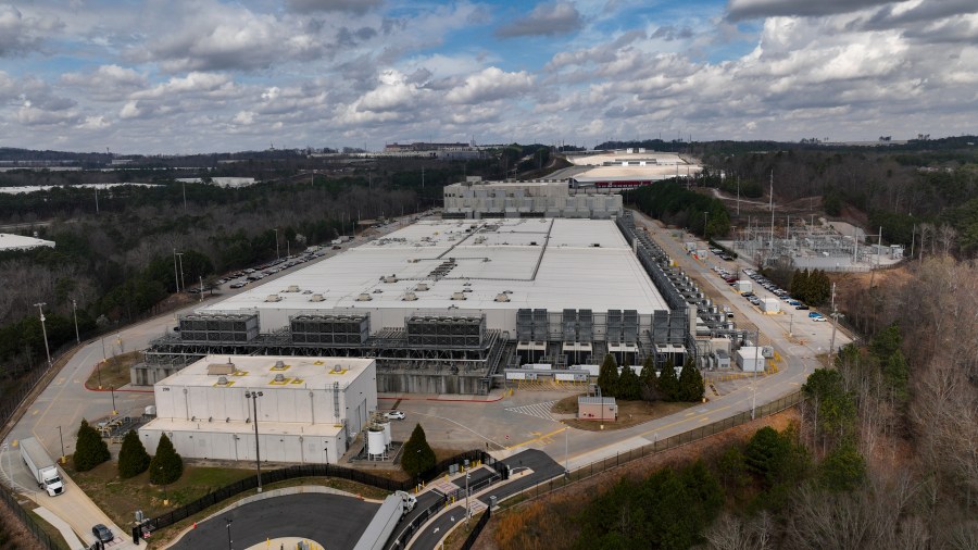 Woodburn signals move toward data center moratorium