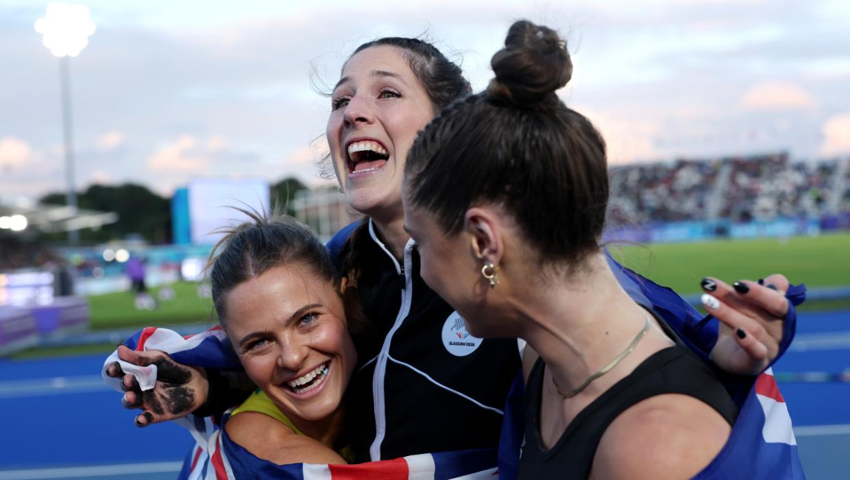 'No other country does it quite like us': Eliza McCartney to carry flag at closing ceremony