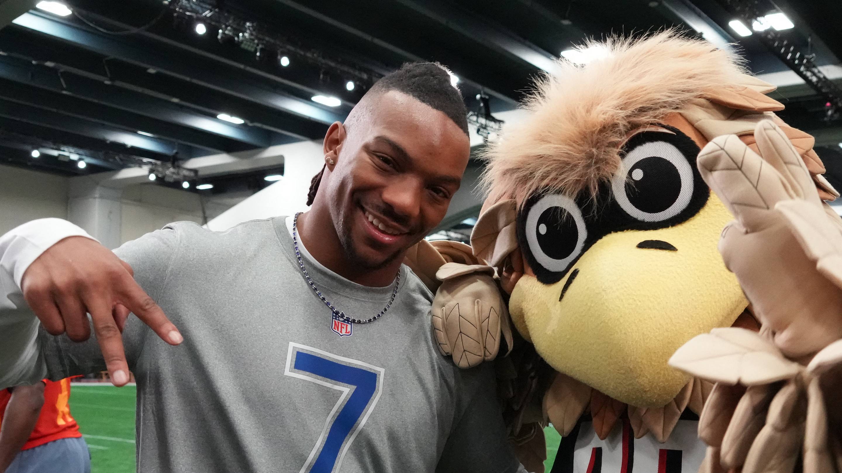 Players Weigh In On Bijan Robinson / Atlanta Falcons Contract Dispute
