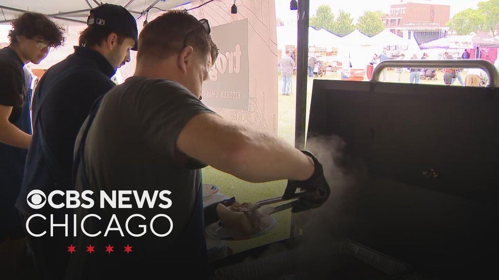 Final day of Chicago Italian Beef Fest in Jefferson Park