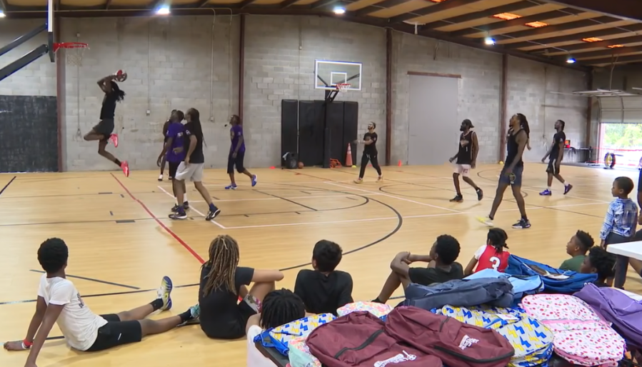 Back-to-school basketball clinic provides resources for Charlotte youth