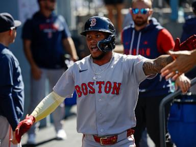 Rafaela homers for 3rd straight game as the Red Sox beat the Dodgers 8-4 for 3-game sweep