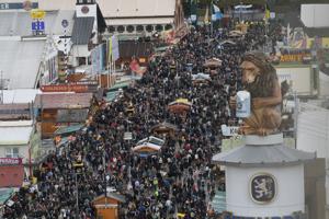 Boozy yes, boisterous no: Munich brews up slew of Oktoberfest rules