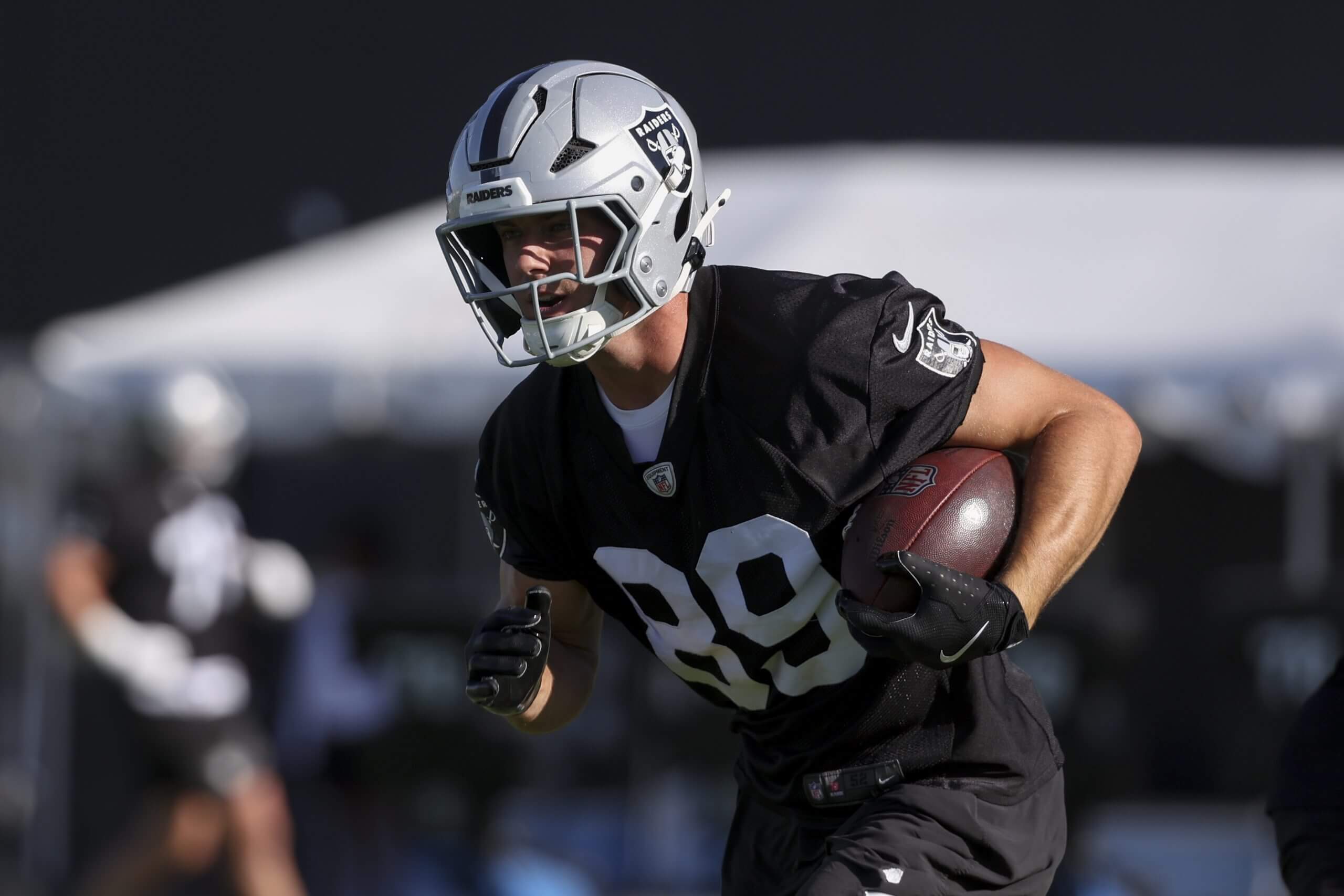Brock Bowers, clearly healthy, is dominating training camp: Raiders stock report