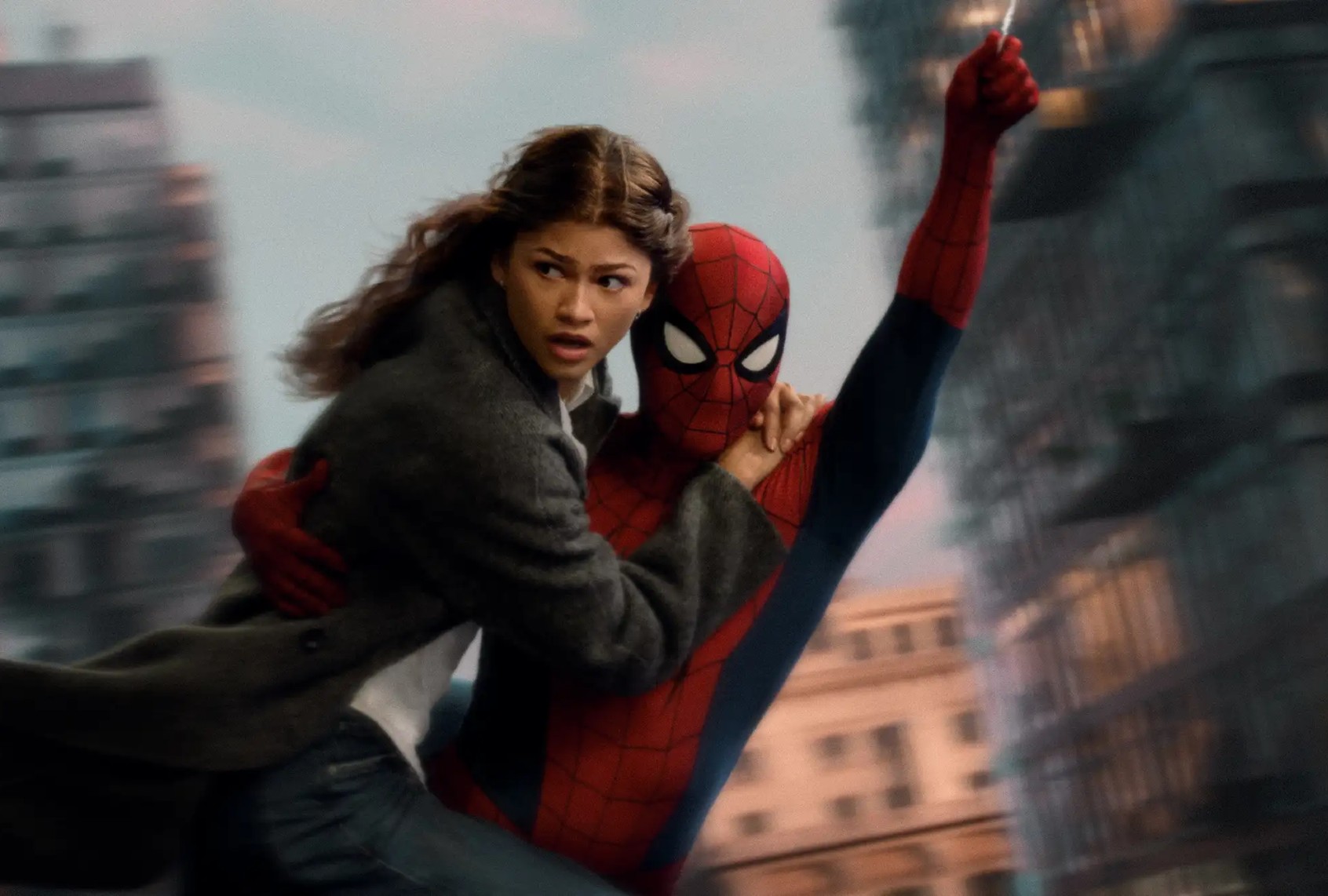 Spider-Man should give up romance and focus on his job